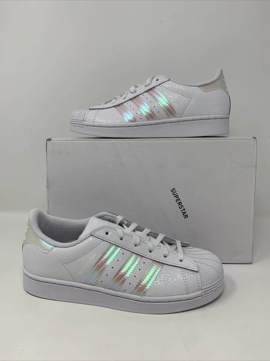 Monografía eficaz Importancia Adidas Superstar Girls Low Top Sneakers White Iridescent Stripes - Size 2 |  eBay