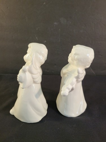 Set Of 2 White Glazed Ceramic Figurines Angels Playing Musical Instruments 6" - Imagen 5 de 10
