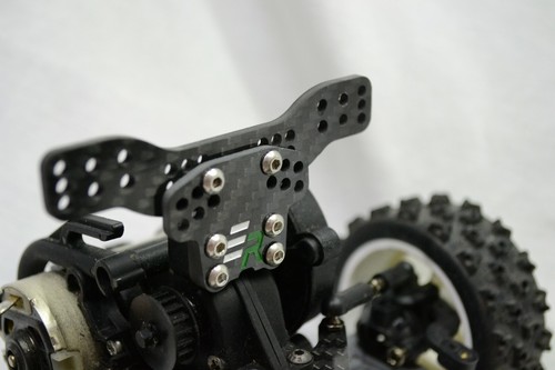 Adjustable Shock Towers for Tamiya XV01 Front and Rear - Picture 11 of 12