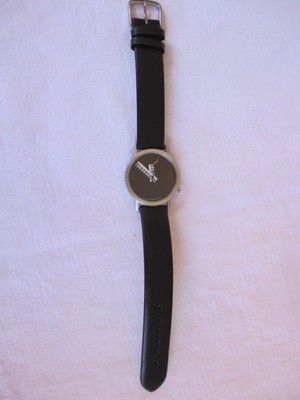 AKTEO  Armbanduhr  Motivuhr  gebraucht sehr guter Zustand   Ansehen