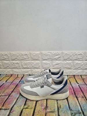 Kizik Camden Lifestyle Schuhe UK 8 Unisex UVP 130£ Bright White / Granada Sky