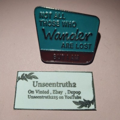 Nicht alle, die wandern, sind verloren, aber ich bin Emaille Pin Anstecker Camping Wandern Geschenk