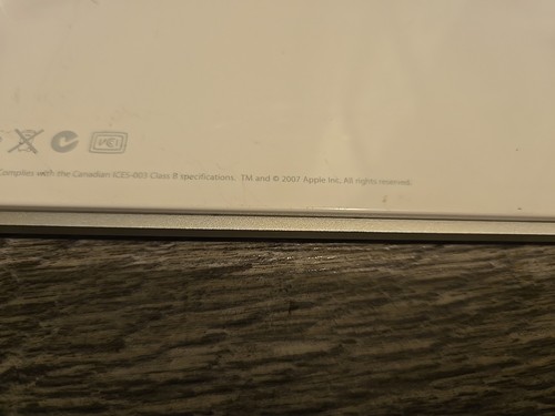 Apple A1243 Wired 2 Port USB Keyboard - Picture 7 of 12