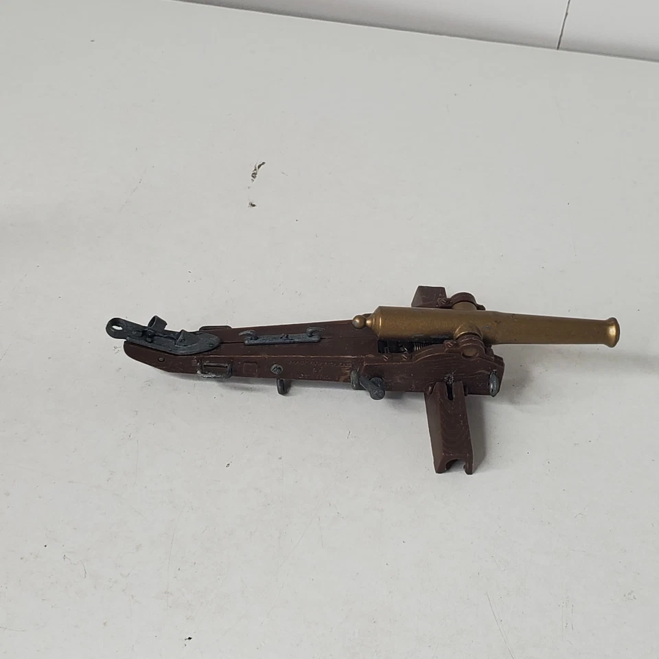 Vintage Britains LTD Artillery Napoleon 12lb Cannon Gun No Wheels - Image 4 of 4