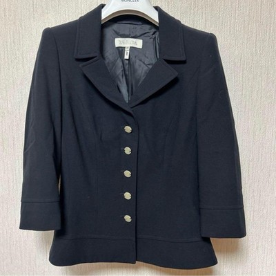 ESCADA Women's Jacket Size 34 - Stylish Tailored Outerwear