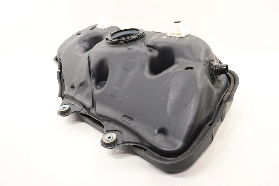 2019 - 2022 TOYOTA AVALON 2.5L FUEL GAS TANK RESERVOIR STORAGE BOTTLE OEM - Image 3 of 4