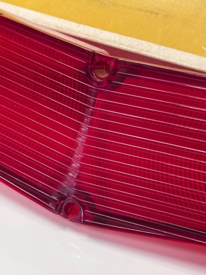 Pontiac Catalina Star Chief 1964 lente de luz trasera original GM 5955162 Foto 4 de 4