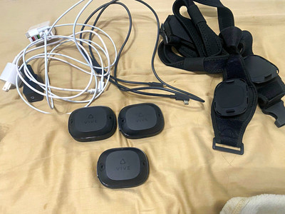 HTC VIVE VR Trackers Set for Headset, Black w/ Straps & USB Cables