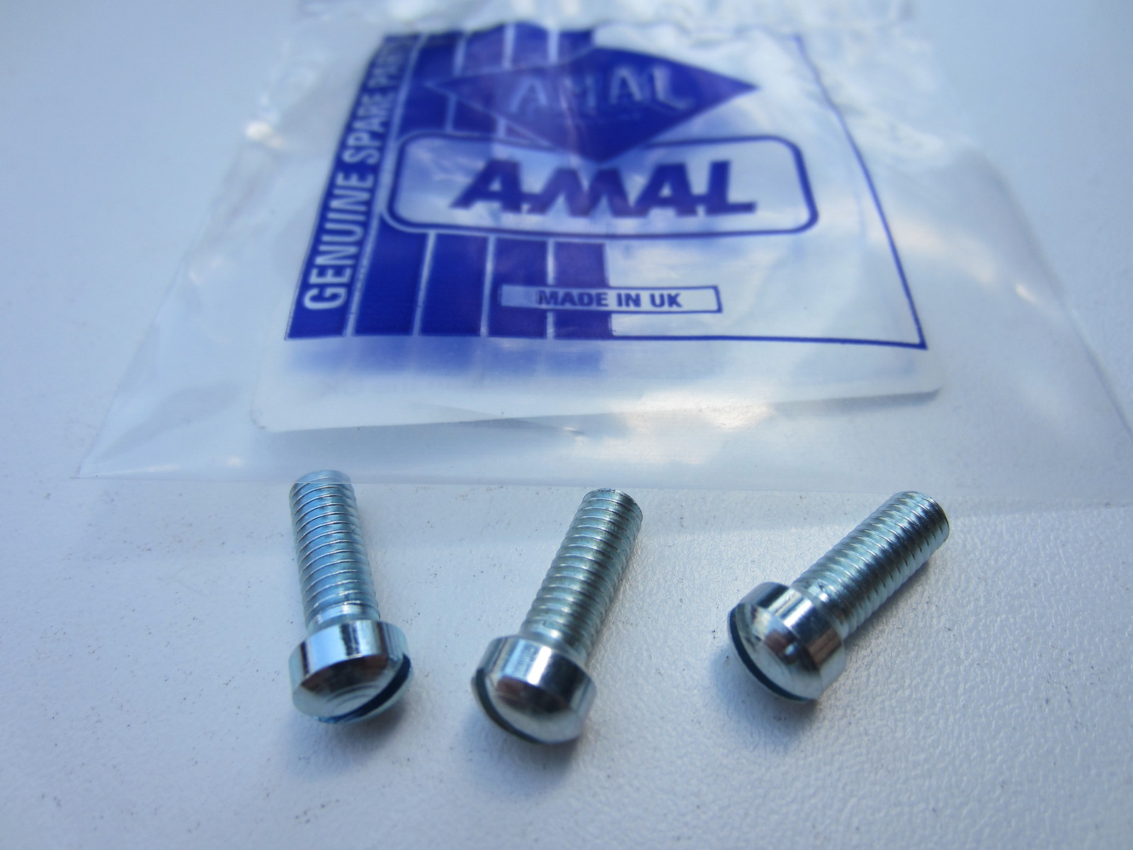 AMAL 375 376 389 689 MONOBLOC CARB CARBURETOR FLOAT BOWL SCREW BSA
