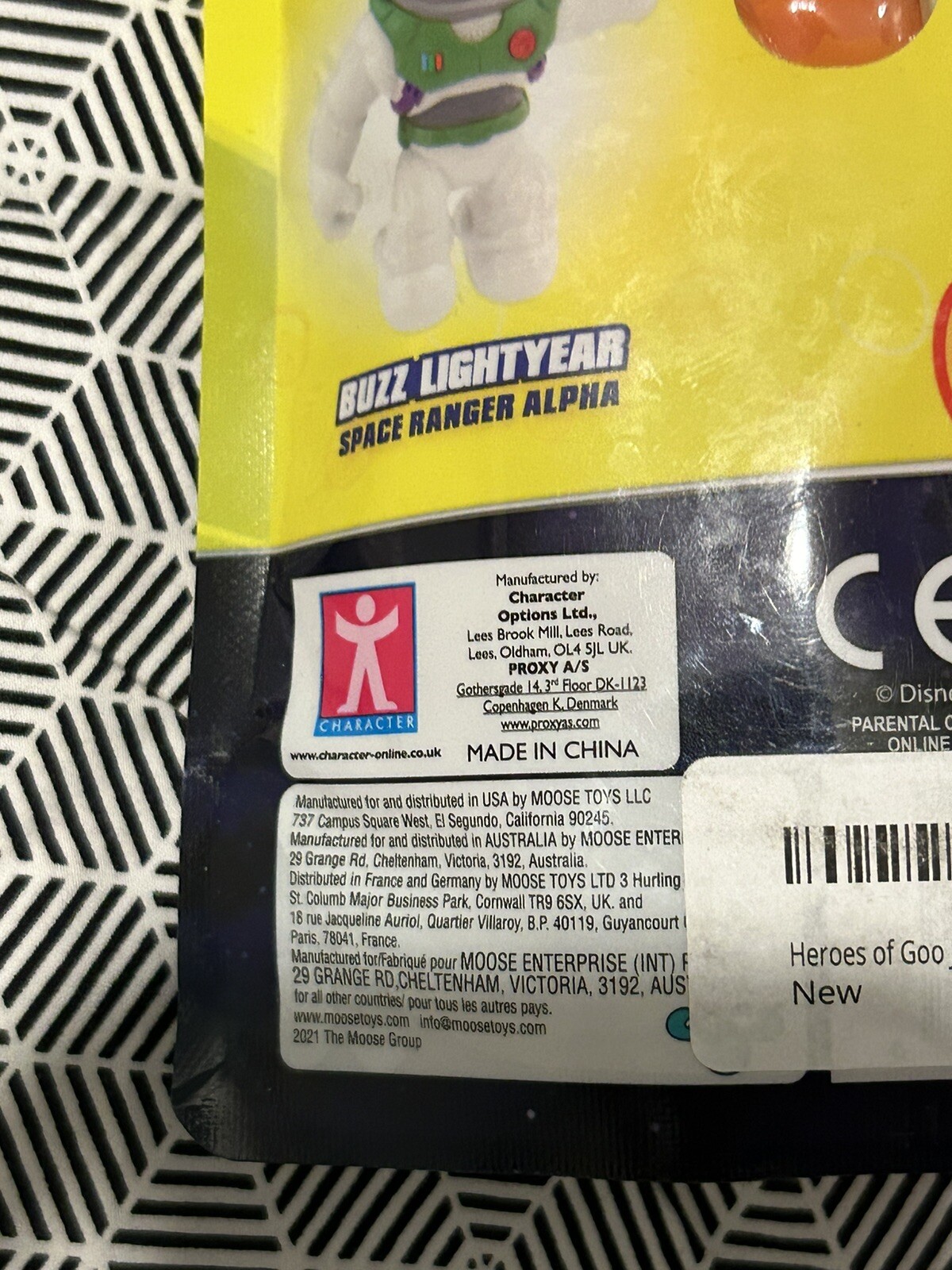 heroes-of-goo-jit-zu-disney-pixar-stretchy-hero-buzz-lightyear-orange