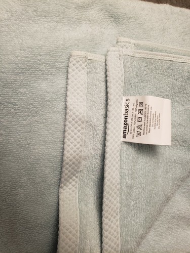 AMAZON BASICS 30" x 54" Quick-Dry Luxurious Soft 100% Cotton Towels Ice Blue  - Bild 3 von 6