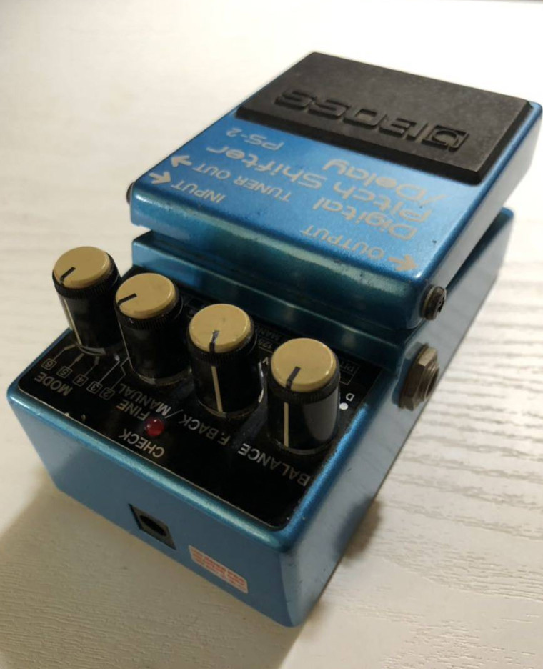 Boss PS-2 Digital Pitch Shifter Delay Guitar Effect Pedal In 