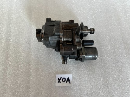 BMW E60 E90 E92 F01 F10 high pressure fuel pump petrol N53 N54 N55 OEM 7594943 - Picture 2 of 3