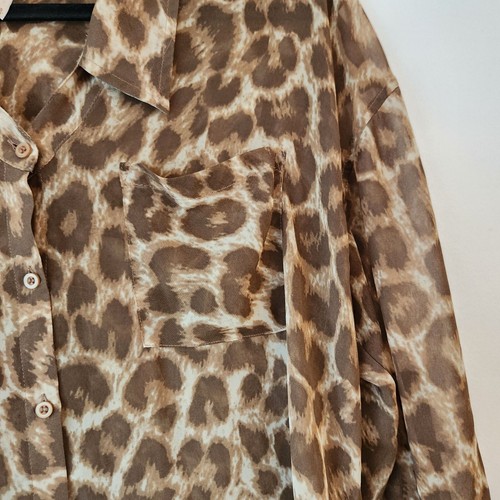 Free People Sheer Animal Print Long Sleeve Button Down Blouse Top Shirt Size S - Picture 3 of 7