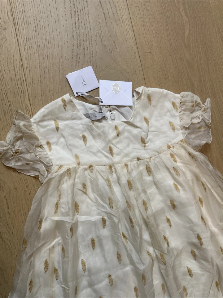 Nuevo con etiquetas Vestido de Seda CHRISTIAN DIOR 100% Auténtico para Niñas - Talla 8 Años - Blanco Foto 2 de 4