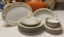 Vintage Japan Floral China Set   22 Pc Serving Platter Bowls Gold Trim Dinnerwar