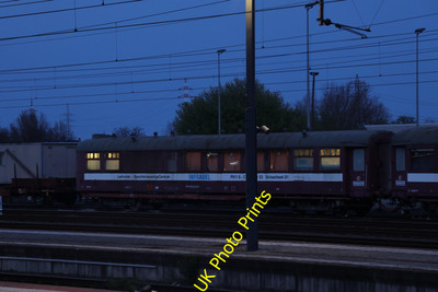 Foto SNCB Belgische Eisenbahn 6x4 Infrabel Technikwagen bei Vilvoorde um 2023 6