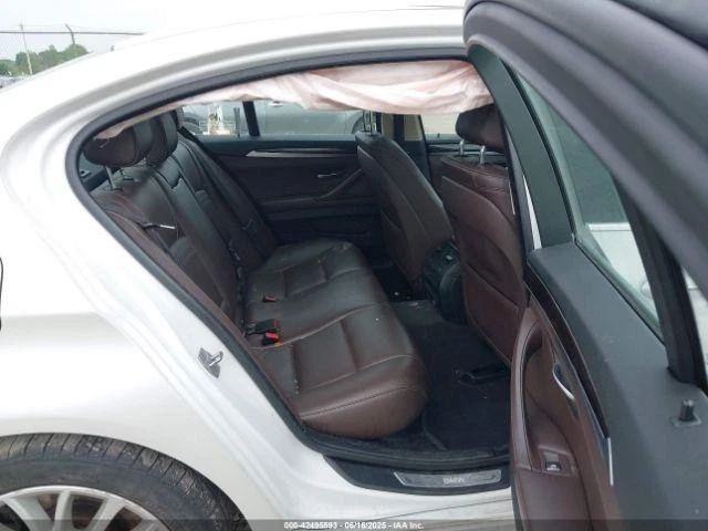 Luz de conducción usada se adapta a: BMW 528I 2015 antiniebla montada en parachoques LED G Foto 4 de 4