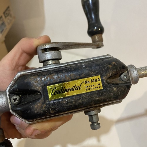 Stanley Continental No. 748A & Mohawk Shelburne Breast Drill & Wesco Oil Can - Picture 15 of 21