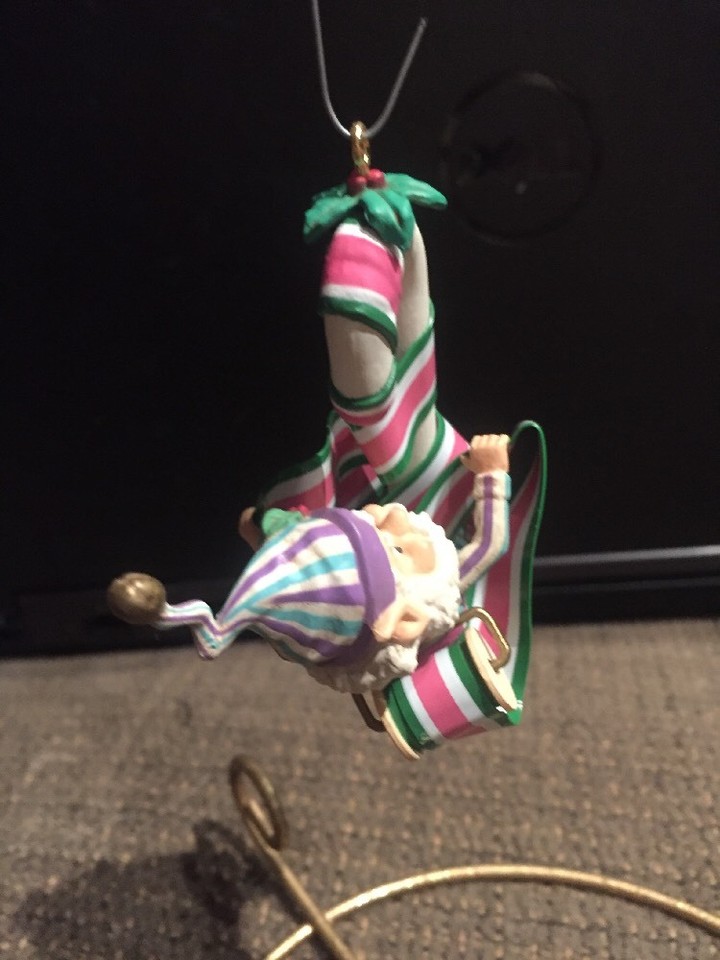 Ornement De Noël Enesco 'Snitch' - Série Wee Tree Trimmers N°5 - Figurine Lutin Multicolore