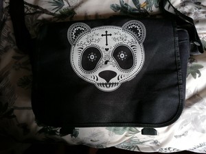 black messenger bags for school