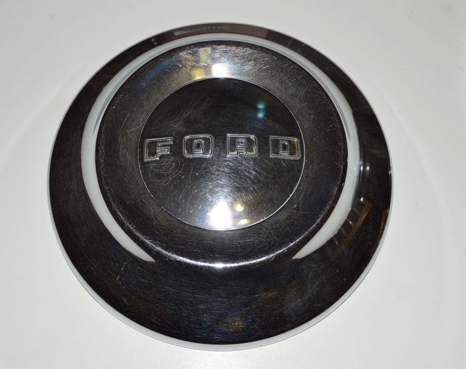 VINTAGE FORD HUBCAPS. CHROME. 4 PIECES. USA SELLER. VERY NICE ITEM. eBay