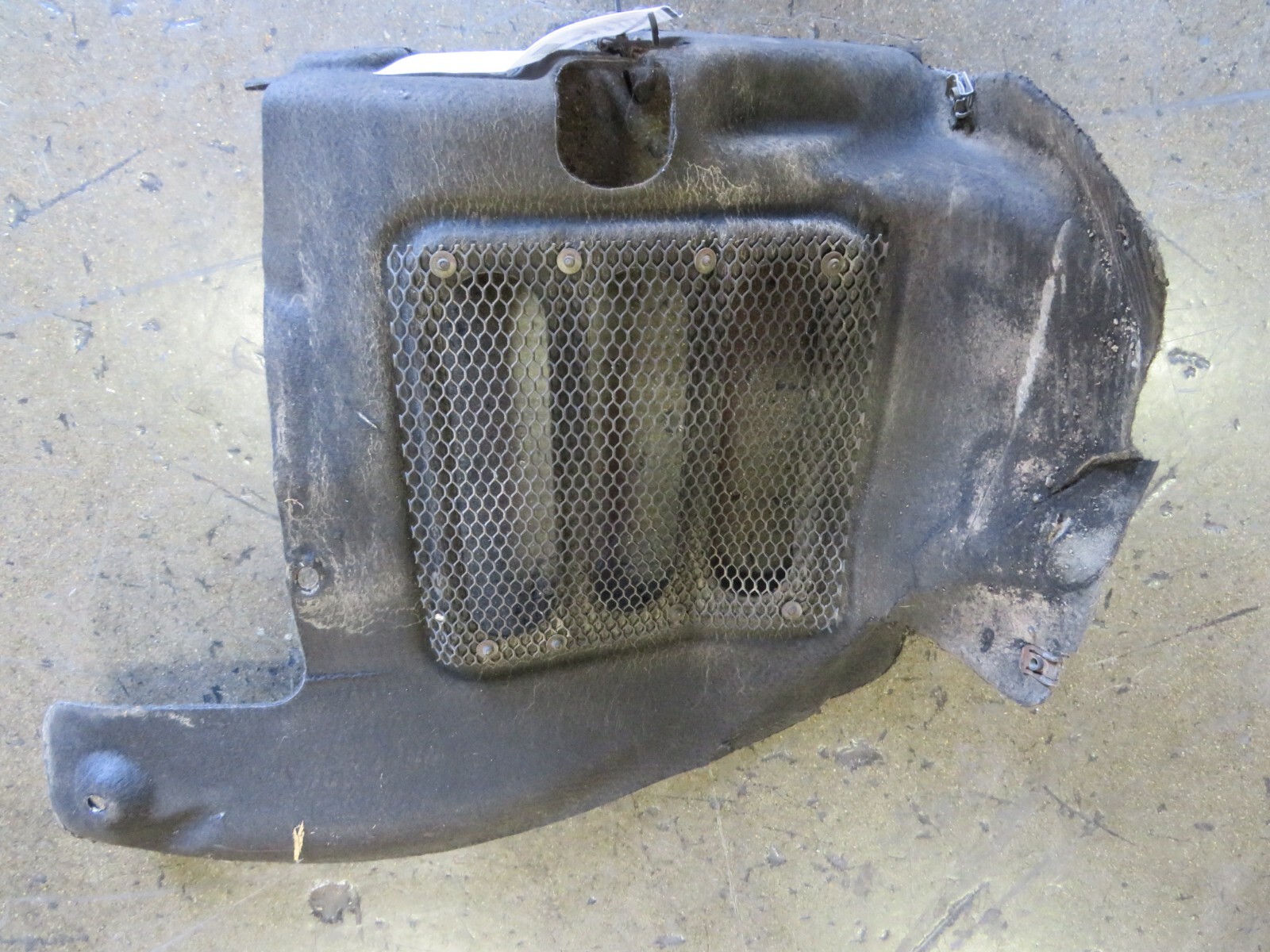 Ferrari California, LH, Left, Rear Gravel Guard, Dmg, Used, P/N 84076800