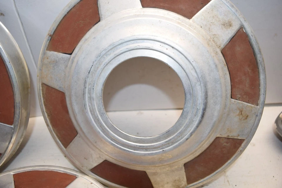 Camión GMC 1973 12" tapacubos furgoneta de 3/4 toneladas 74 75 76 77 78 79 80 81 82 83 84 85 86 87 Foto 3 de 4