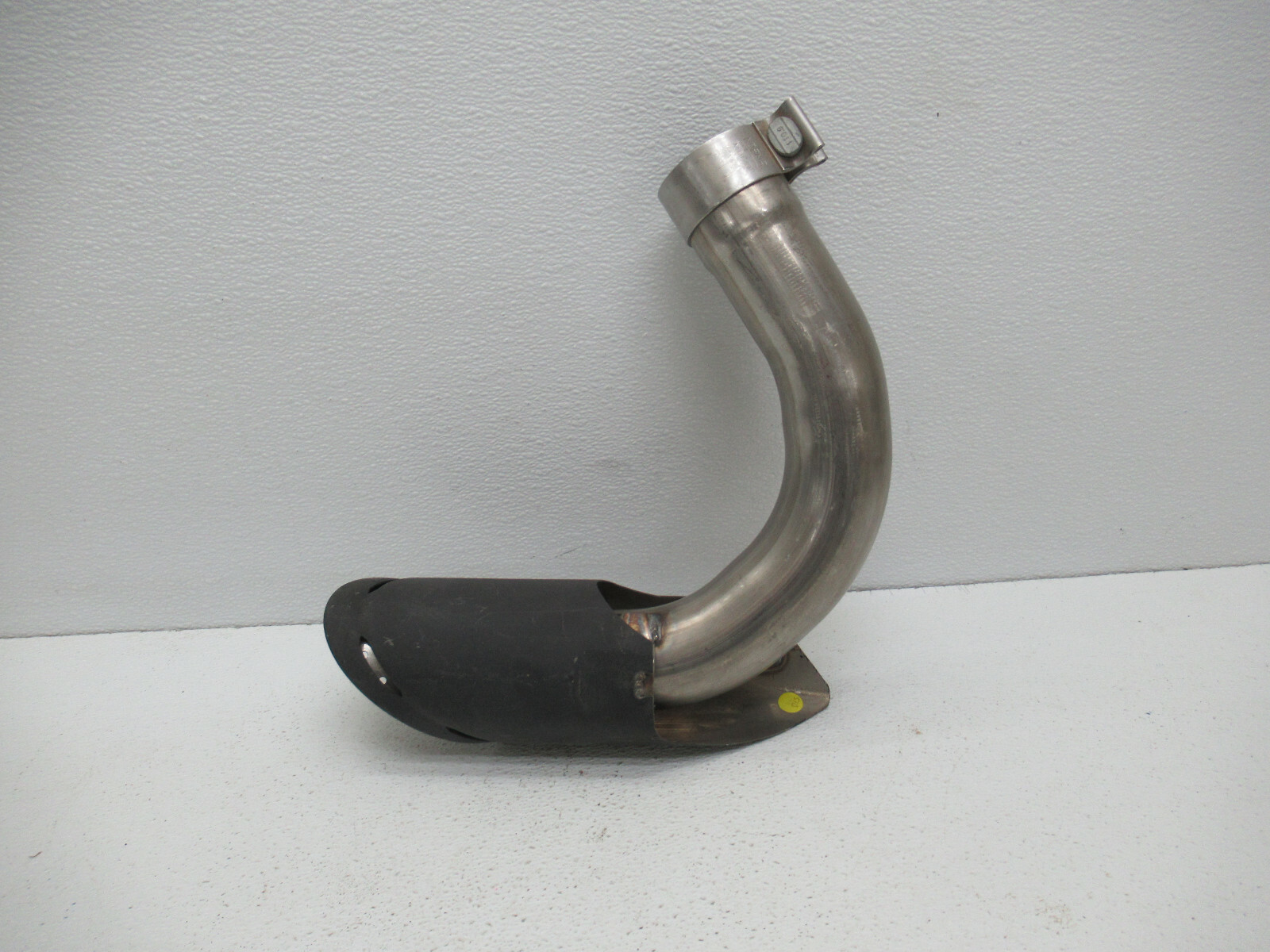 LAMBORGHINI URUS EXHAUST MUFFLER TIP END PIPE OEM 4ML253682AH