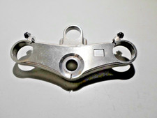 Honda CBR900RR   SC33    Gabelbrücke oben