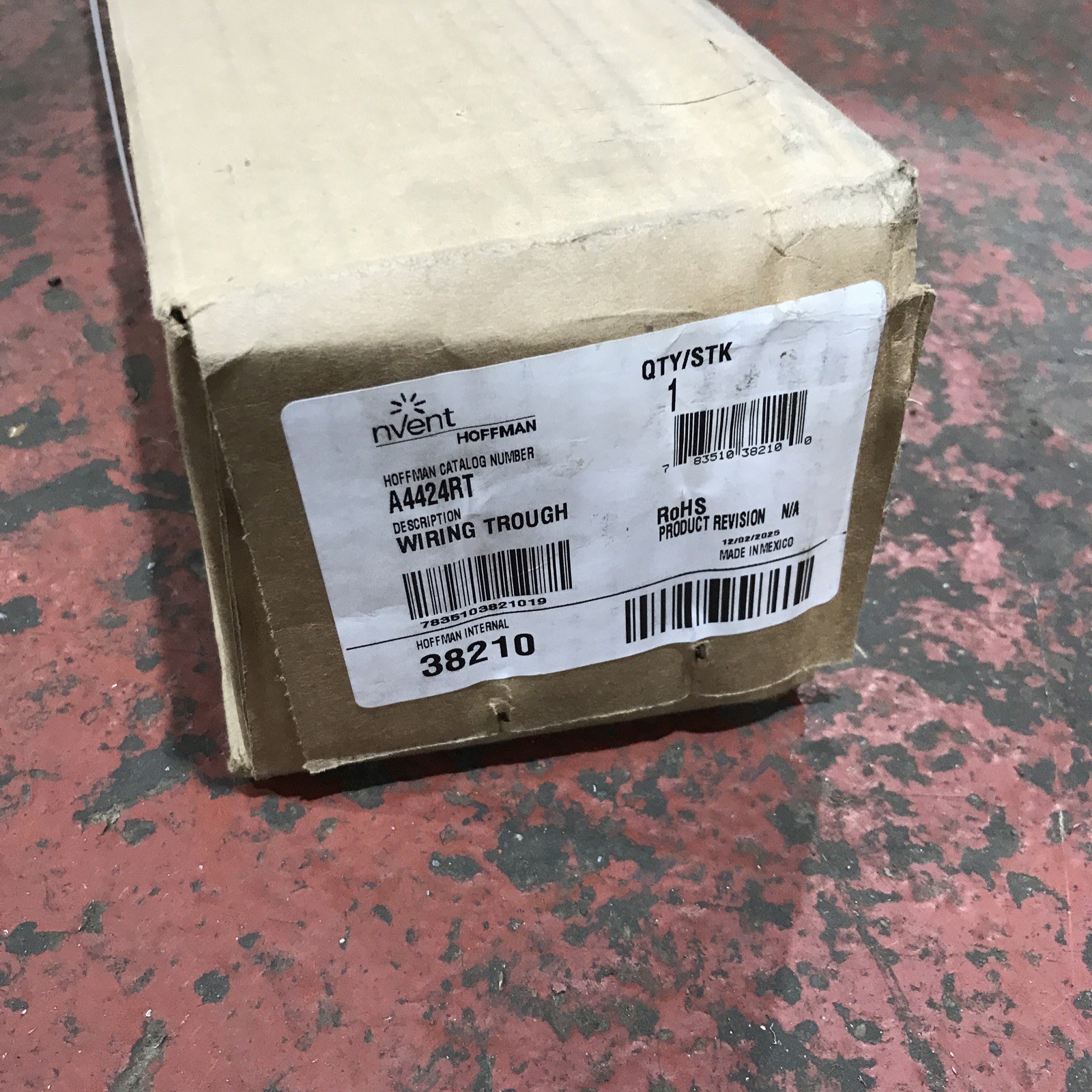 Hoffman A4424RT 4" x 4" x 24" Wiring Trough Cover, NEMA Type-3R, Steel New