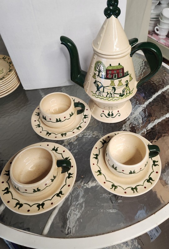 Metlox Poppytrail Homestead Provincial Cofee Pot 11" & 3 Cups and Saucer Sets