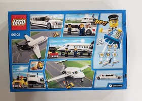 Lego 60102 Airport VIP Service NEW!  SELLER of 20+ years Limousine G6 Jet G650