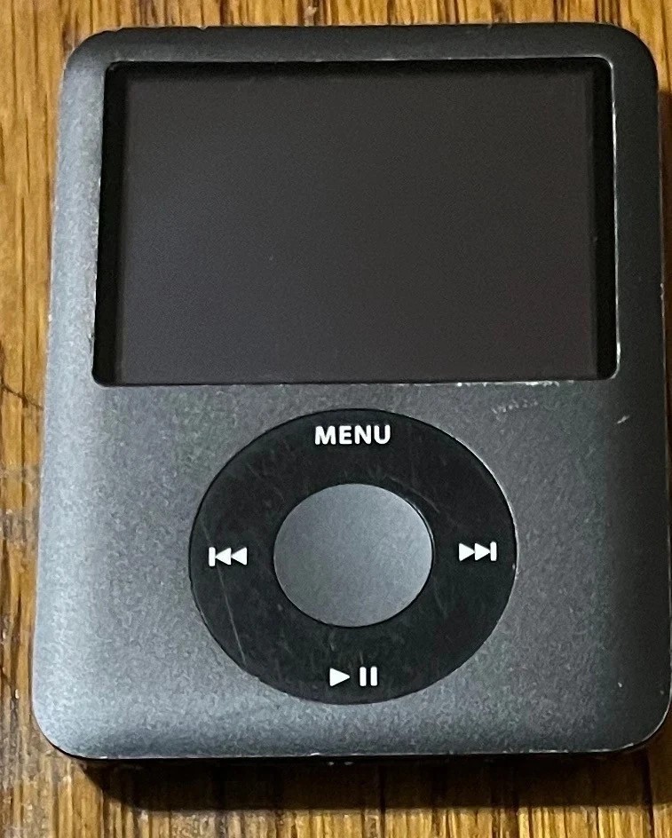 Apple iPod Nano 3rd Generation 4GB 8GB - All Colors - 100% Working