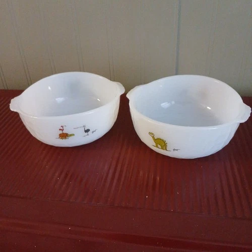 Vtg FIRE KING Anchor Hocking BC Caveman Dinosaur Johnny Hart Grog Cereal Bowl