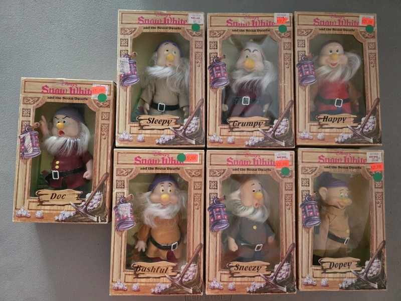 Bikin Express Disney Snow White and the Seven Dwarves All 7 6.5" Dolls W/ Boxes