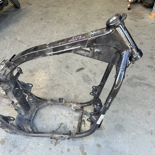 Harley Davidson XG 500 street 500 2015 Engine frame body Repairable Write-off - Picture 2 of 12