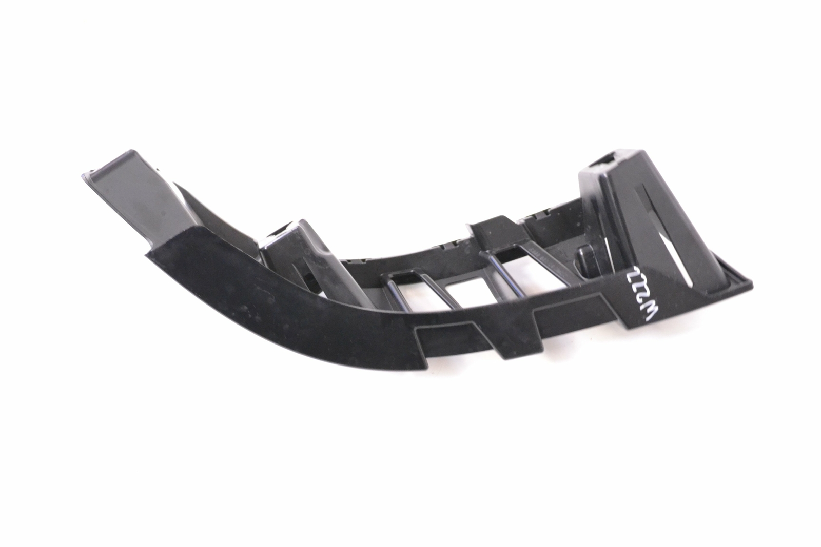 MERCEDES W222 S560 2017 LHD Rear Right Bumper Mount Bracket 