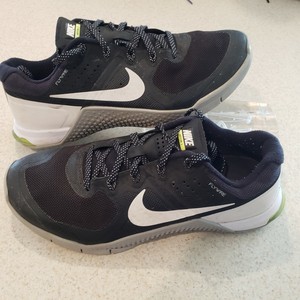nike metcon flywire