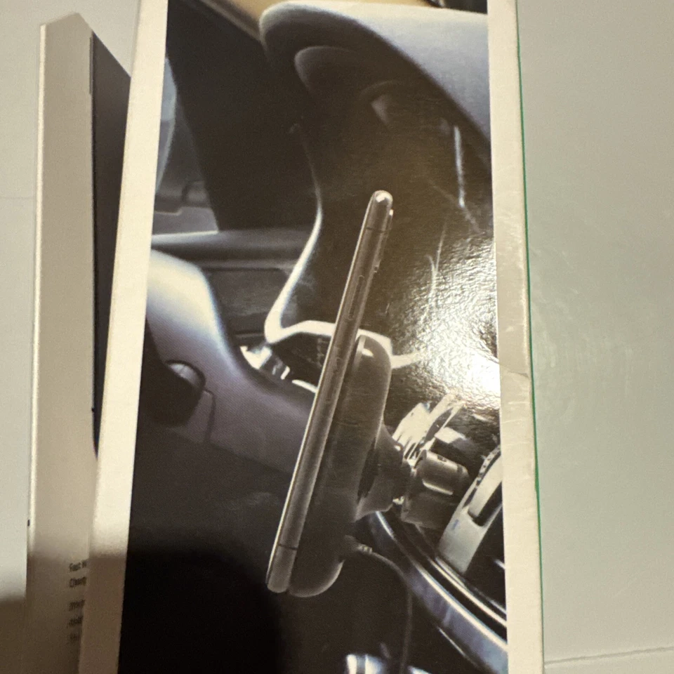 iOttie iTap 2 Wireless Magnetic Qi Wireless Charging Air Vent Mount - Image 4 of 4