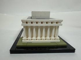 LEGO Architecture Lincoln Memorial 21022  Complete