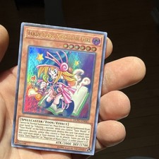 Yu-Gi-Oh Toon Dark Magician Girl DUPO-EN041 Duel Power Ultra Rare 1st Ed 2000/  