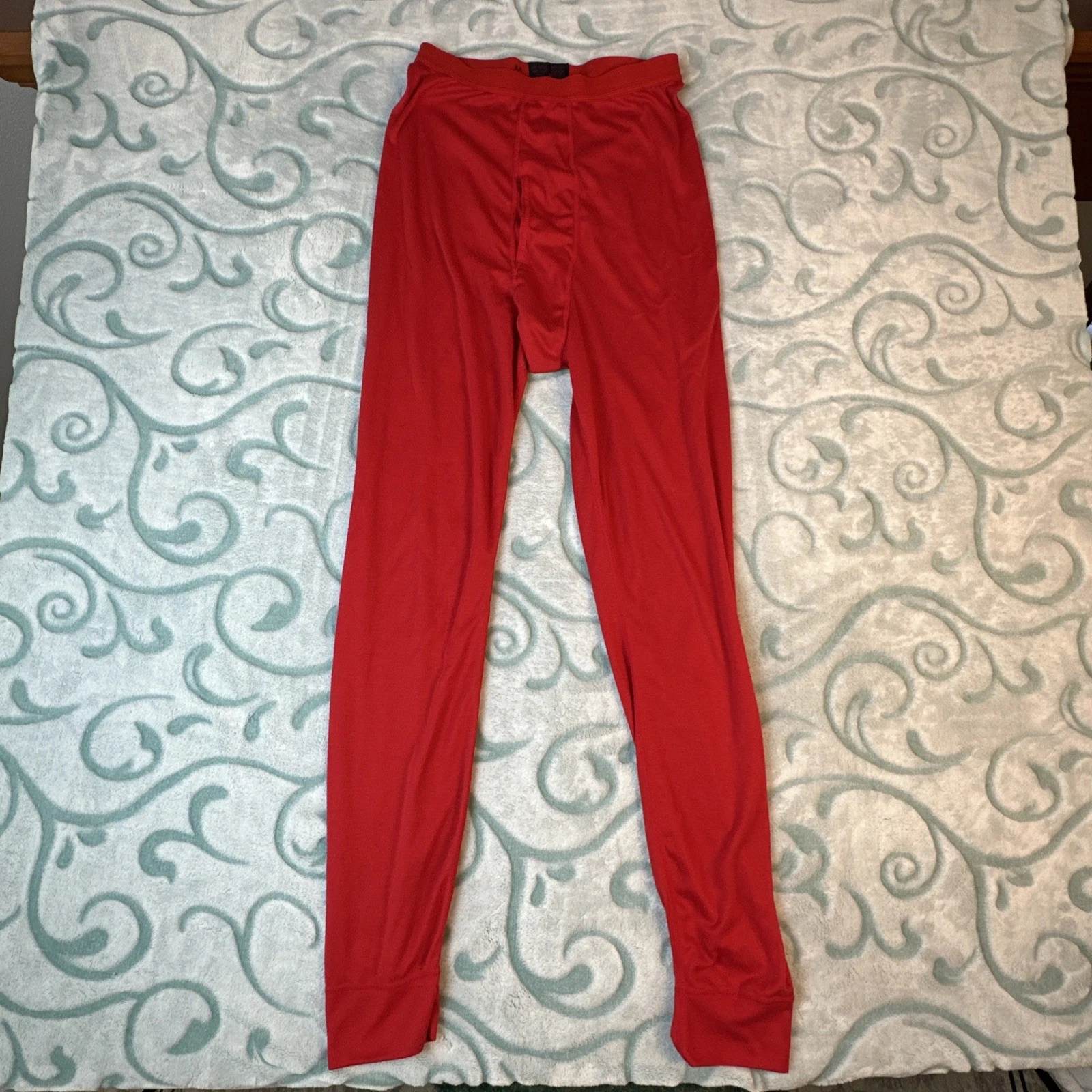 Patagonia Capilene Men’s Baselayer Long Johns Underwear Red Size Large USA Gorp
Opens in a new windo