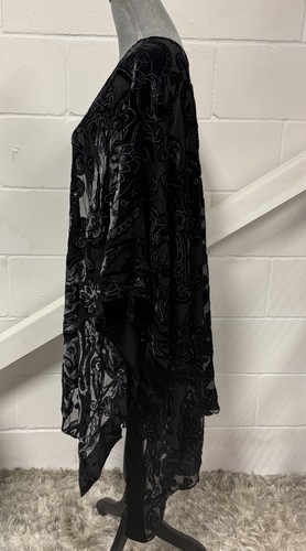 Torrid Kimono Black Sheer Embroidered Paisley Open Front Woman’s OS NEW NWT - Picture 4 of 10