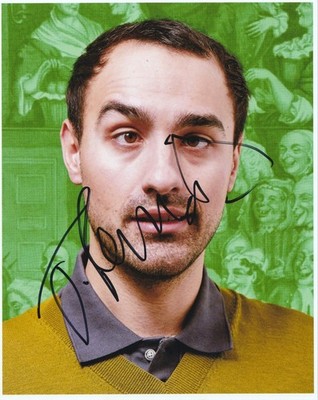 Jamie Demetriou handsigniertes 10 x 8 Zoll Stath Lets Flats Foto
