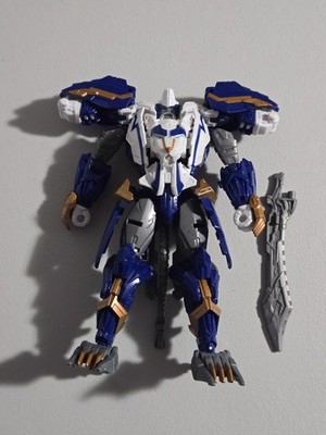 Transformers Legacy United Thundertron Prime Universe Star Raider Action Figure