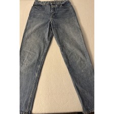 Vintage Guess In medium blue wash size 4
