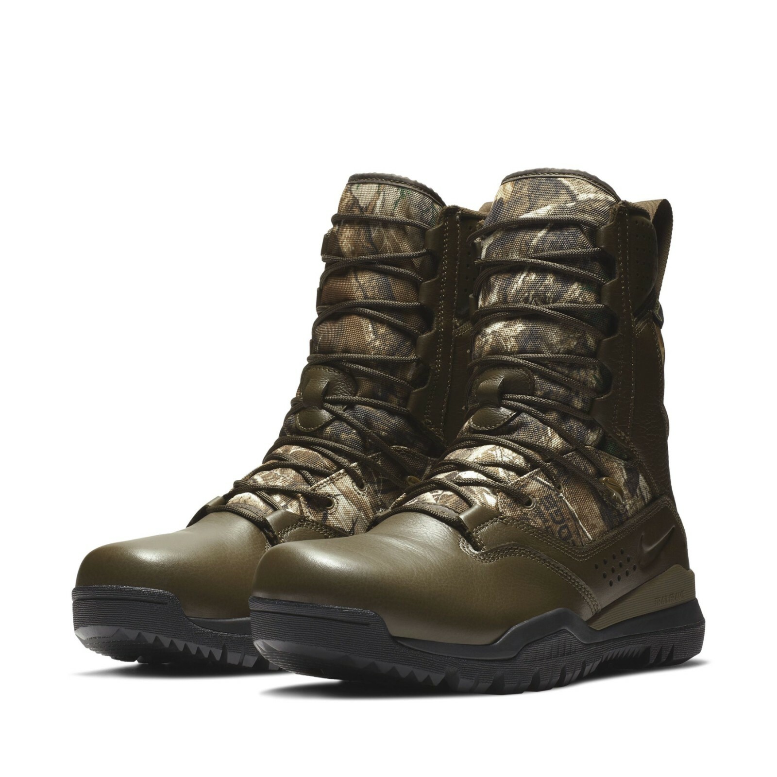 camo nike boots