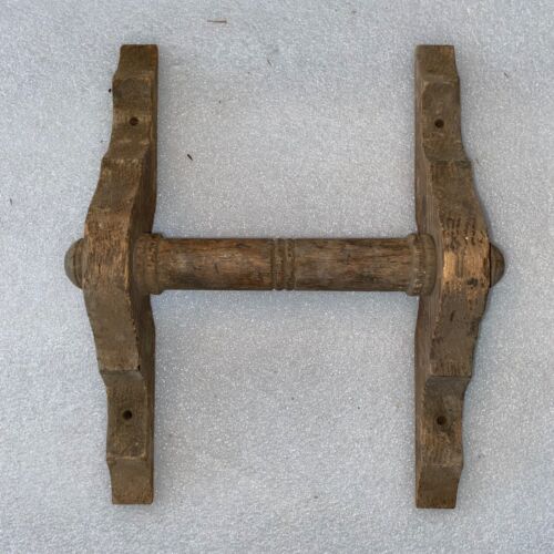 Antique Solid Oak Victorian Wall Mounted Small Towel Bar