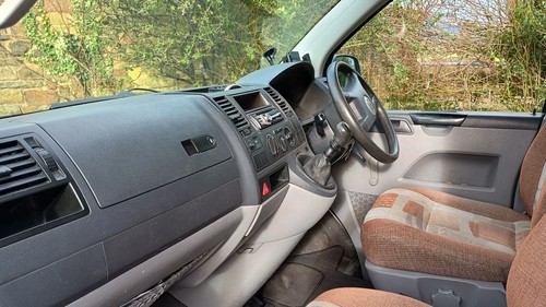 VW T5 1.9 Transporter, Hillside Conversion - Picture 8 of 16